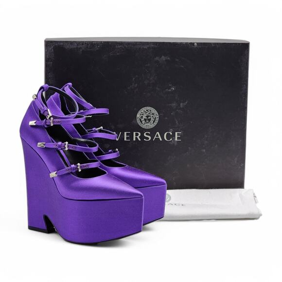 Versace Tempest Strappy Platform Pumps - Satin - Purple 38.5 8US $1445 - Picture 1 of 9